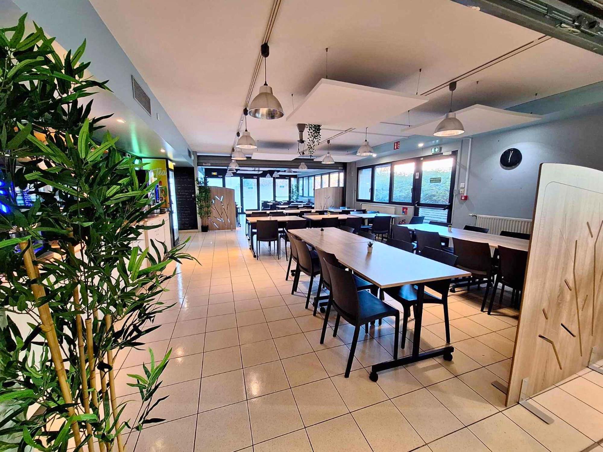 Hotel Cis De Champagne - Ethic Etapes Reims Exterior foto