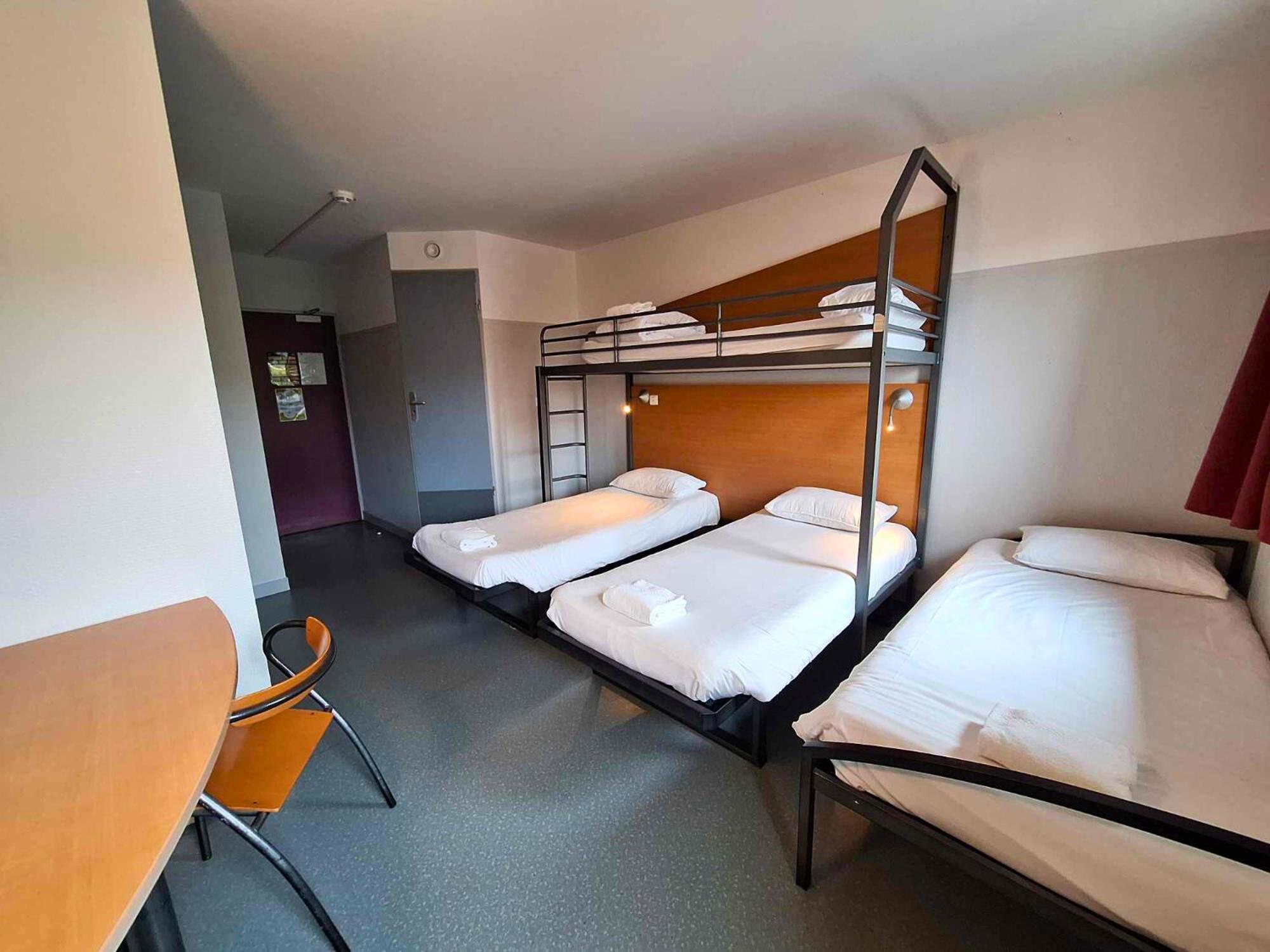 Hotel Cis De Champagne - Ethic Etapes Reims Exterior foto